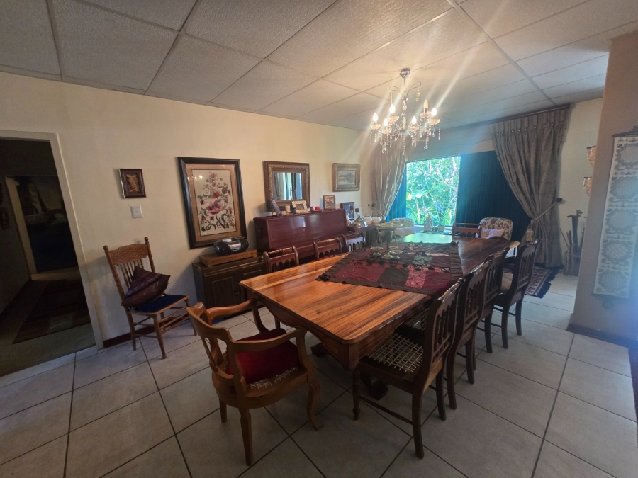 5 Bedroom Property for Sale in Dan Pienaar Free State